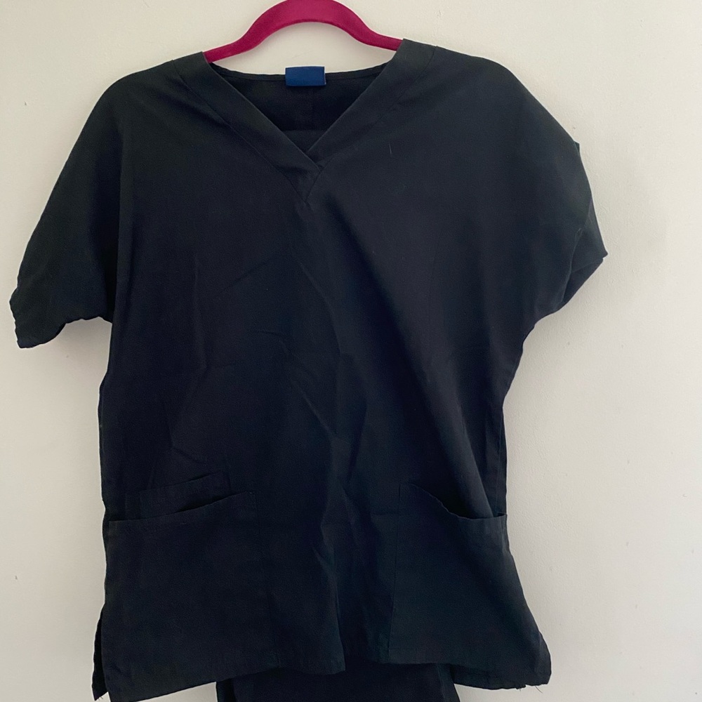 Scrubs set